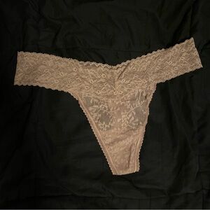 NWOT Calvin Klein Nude lace thong panty - size medium